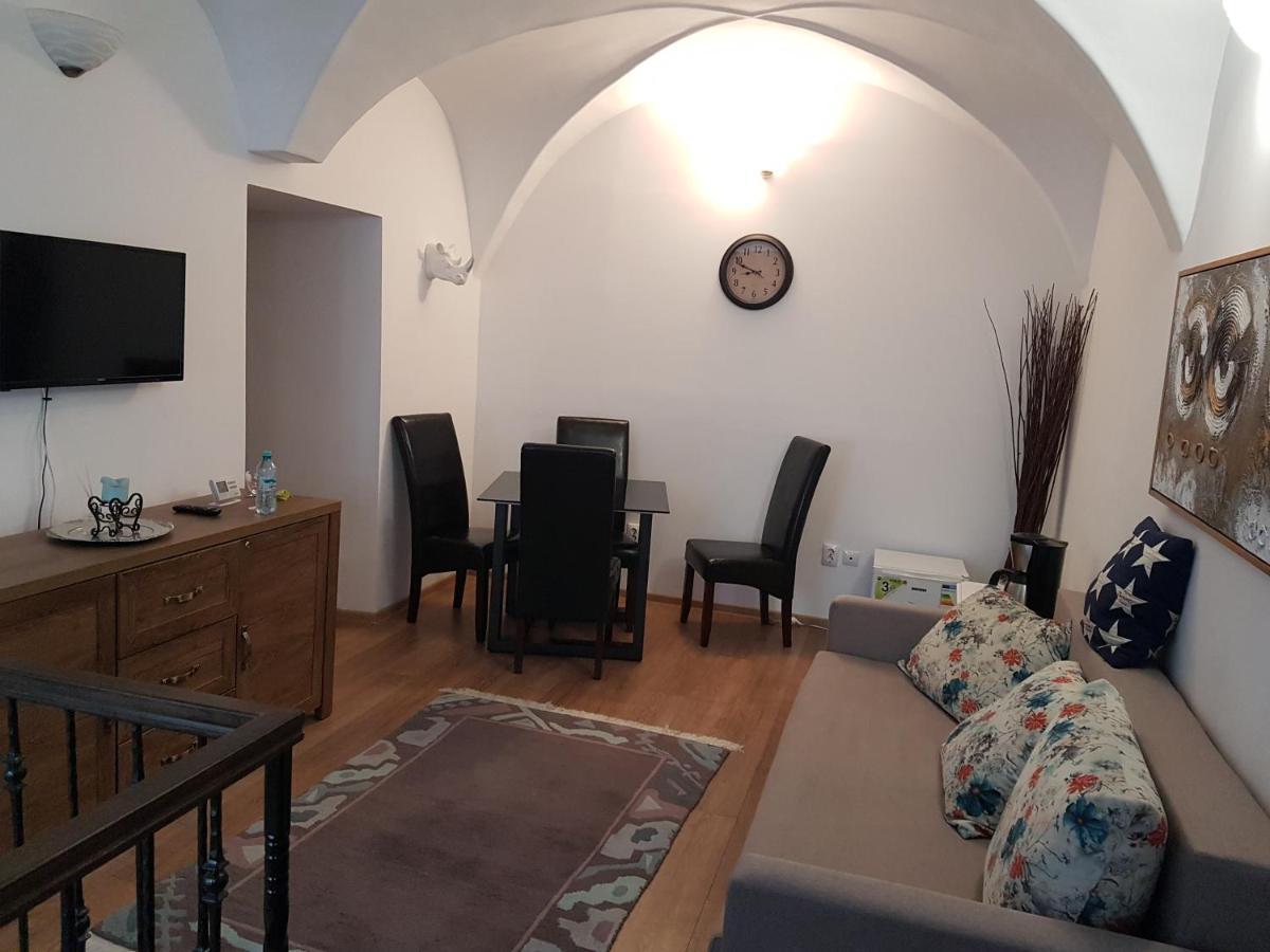 Ultracentral Beka Μπρασόβ Εξωτερικό φωτογραφία
