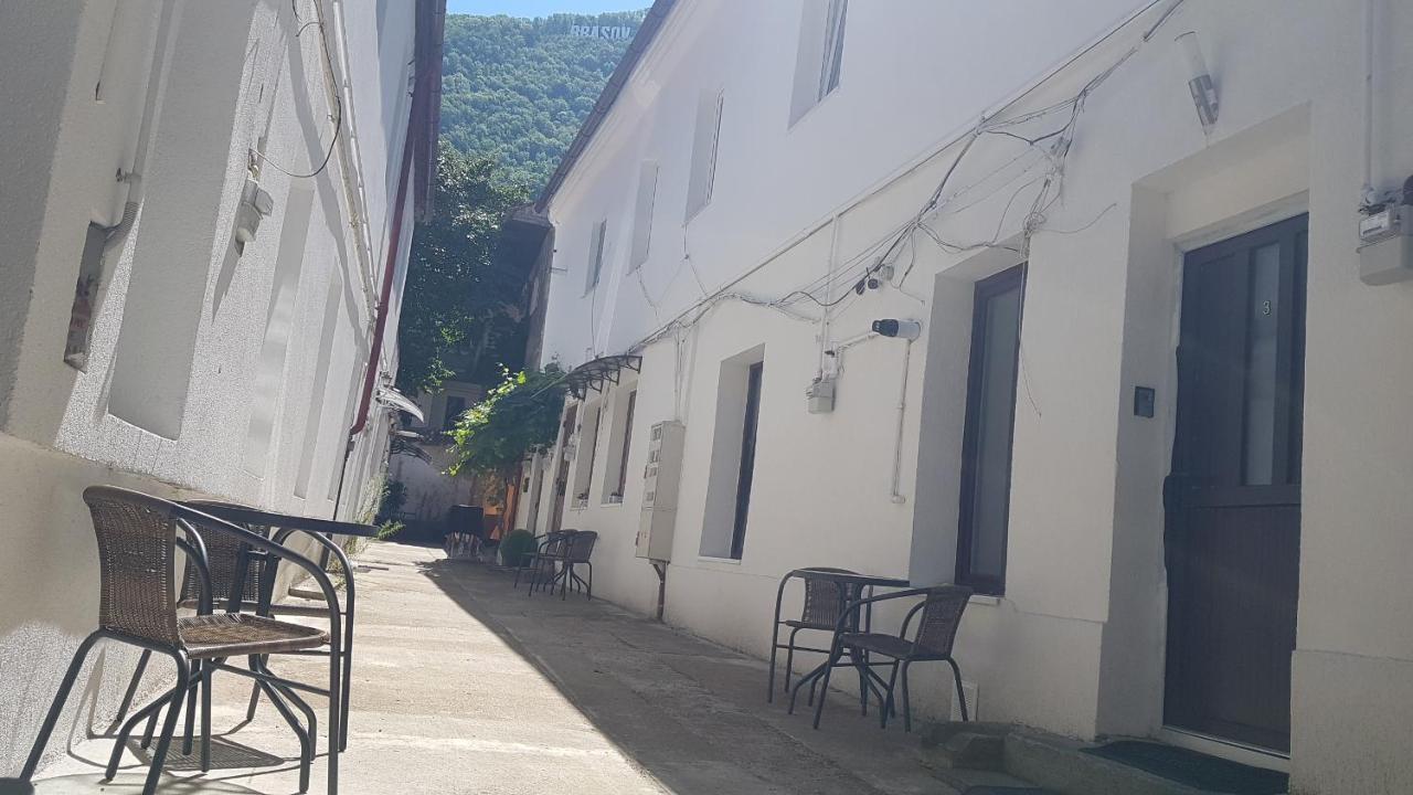 Ultracentral Beka Μπρασόβ Εξωτερικό φωτογραφία